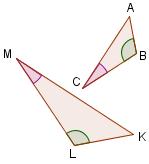 Gelijkvormige driehoeken Twee driehoeken kunnen gelijkvormig met elkaar zijn. Dit is handig, aangezien je dan bepaalde gegevens (hoeken en afstanden) met elkaar kunt vergelijken.