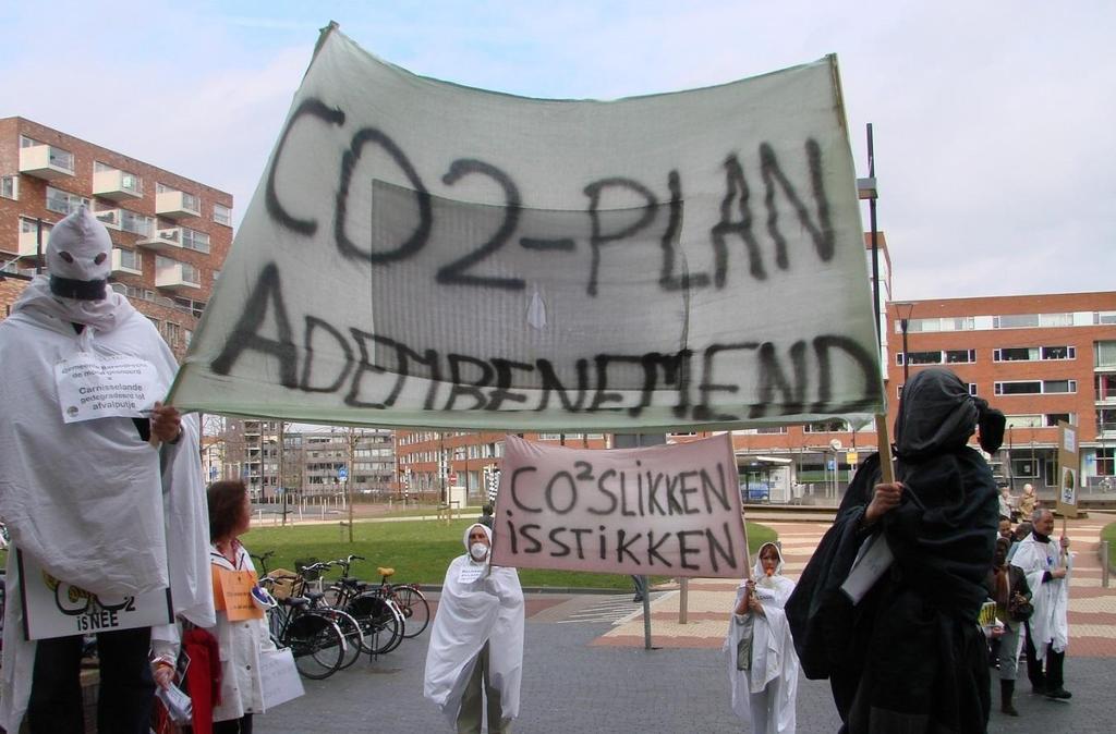 Foto 7 Demonstratie van CO2isNee in nieuwbouwwijk