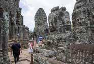 Siem Reap Tour 3 dagen / 2 nachten vertrek: dagelijks vanuit Bangkok code: I-CAM-01 We vertrekken vanuit Bangkok naar Siem Reap, de stad vol verborgen schatten uit het oude koninkrijk Cambodja.