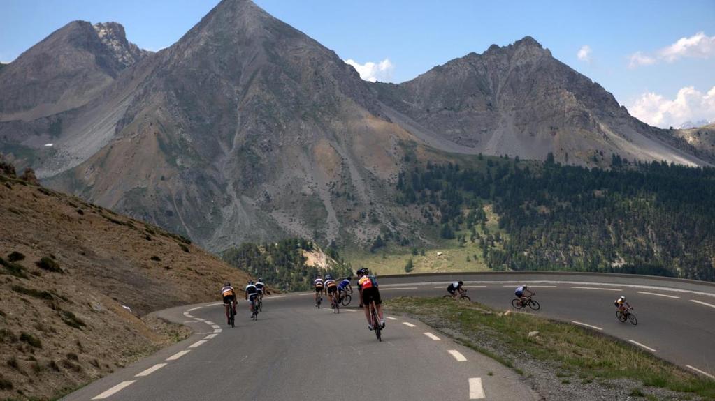 Programma Donderdag 31 mei 2018 Vandaag is tijdritdag. De benen en de ego s worden getest door getimed in een officiële tijdrit de Alpe d Huez op te rijden.