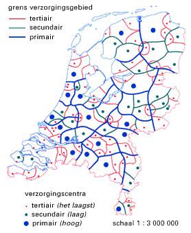 In het Westen zijn de primaire verzorgingsgebieden behoorlijk kleiner dan die in bijvoorbeeld Noord-Nederland, omdat hier de dichtheid van grote steden groter is.