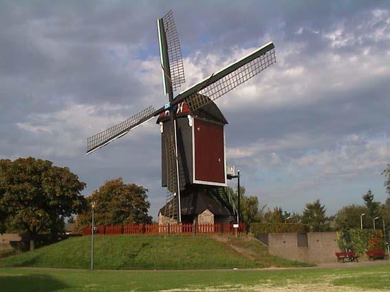 De meeste Mierlonaren pendelen dagelijks naar Eindhoven of Helmond.