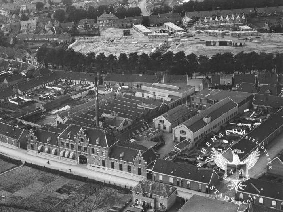 1920-1939 Planmatige uitbreiding In de jaren voor de Tweede Wereldoorlog ontwikkelde Voorstad Oost zich tot een volwassen stadswijk.