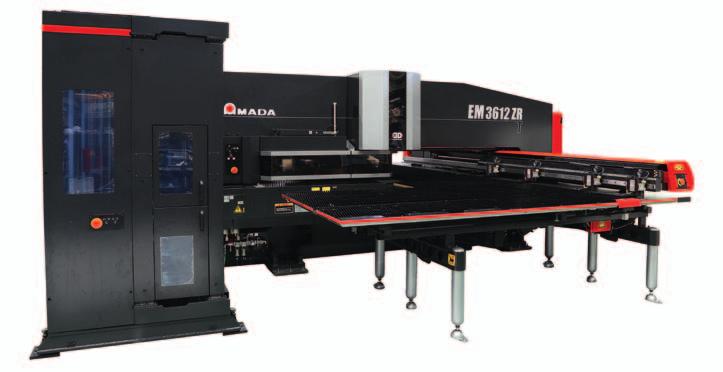 Met de EM-3612 ZRT breidt AMADA de bewezen EM serie uit met een revolverstansmachine die in staat is om platen van groot formaat zonder herpositionering te verwerken.