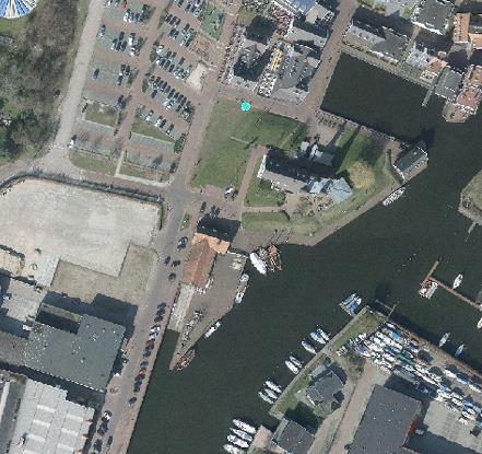 1 Inleiding Dit document vormt de ruimtelijke onderbouwing voor de nieuwbouw van het havenkantoor van de gemeente Huizen. De ruimtelijke onderbouwing maakt onderdeel uit van de omgevingsvergunning.