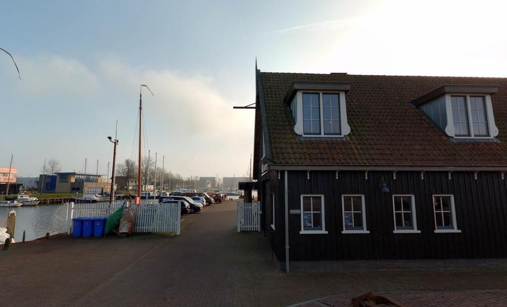 3 Planbeschrijving 3.1 Huidige situatie Het huidige havenkantoor is tijdelijk gehuisvest in een portocabin aan de Energieweg.