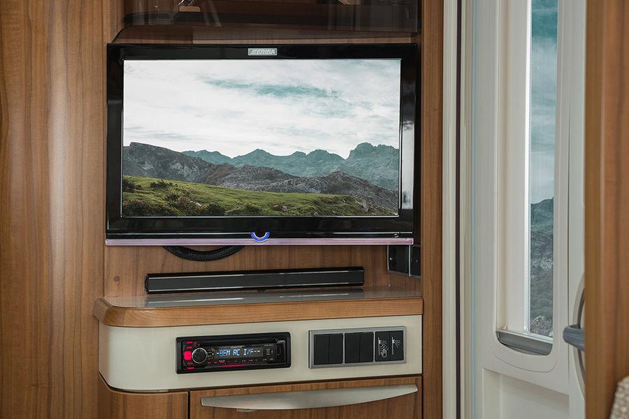 Optionele led-tv Optioneel biedt de ERIBA een led-tv van 22 inch in het multimediapakket All-in verkrijgbaar.