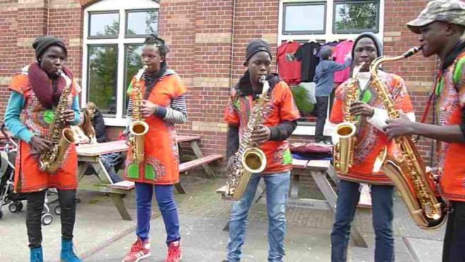 De projecten waar we ons voor ingezet hebben in 2014 zijn: 1. Uitwisseling in het kader van het Muziekmaatjes project. Five Stars uit Uganda naar Nederland. 2. Muziekproject in St.