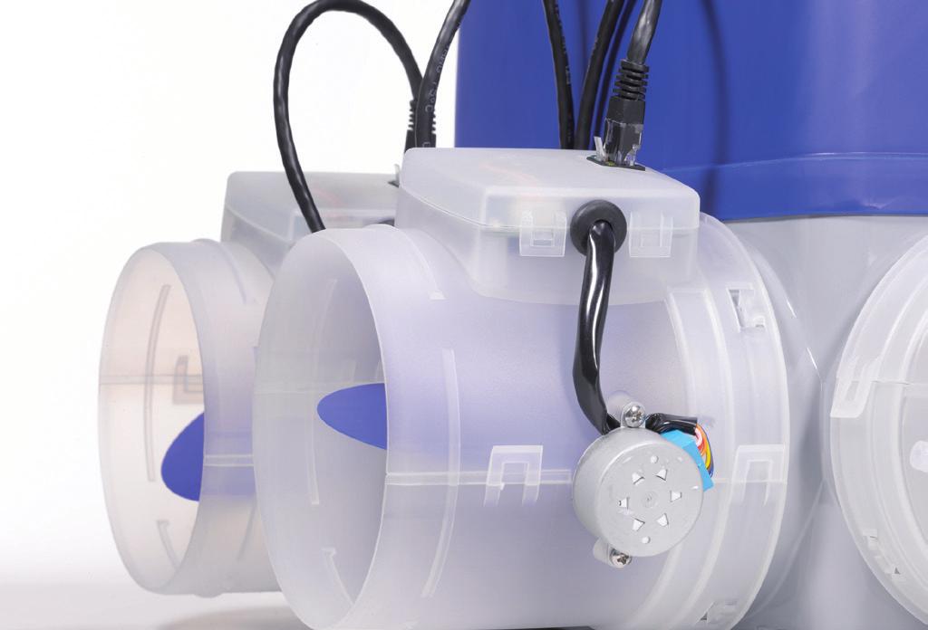 Een systeem gebaseerd op natuurlijke toevoer via mechanische zelfregelende ventilatieroosters uit BUVA s Stream -serie, gecombineerd met de nieuwe, unieke mechanische afvoerbox SmartStream.