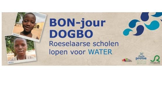 spelen. Doel? Via de leerlingen die school lopen in Roeselare heel wat mensen bereiken die iets willen vernemen over deze stedenband en Dogbo beter willen leren kennen.