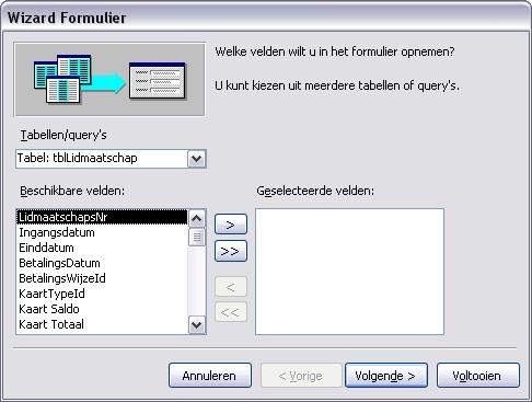 Klik op Nieuw Formulier en selecteer de tabel [tbllidmaatschap] Het venster Wizard Formulier verschijnt.