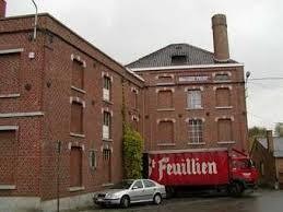 De nasmaak heeft, zoals de meeste doordrinkers een droge bittere afdronk. De Brasserie St-Feuillien of de Brasserie Friart is een brouwerij in de Belgische stad Le Rœulx in de provincie Henegouwen.