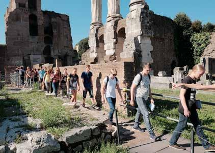 Sinds 1976 organiseren wij de achtdaagse excursie naar Rome