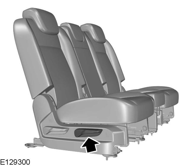 Stoelen Stoelen naar voren en achteren schuiven N.B.: Als de middelste stoel niet is opgeborgen, dan beweegt deze met de rechterstoel mee.