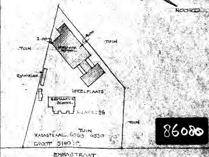 VERBOUWINGSGESCHIEDENIS voorgeschiedenis In 1921 kreeg Hilversum haar eerste katholieke Hogere Burgerschool, die werd ondergebracht in een negentiende-eeuwse villa aan de Emmastraat, nummer 56.