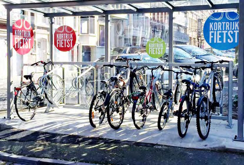 Sedert 2013, de aanvang van de legislatuur, staat Parko ook in voor het fietsparkeren in de stad. Naast het aanbieden van parkeerplaatsen voor auto s maken we het voor fietsers gemakkelijk in de stad.