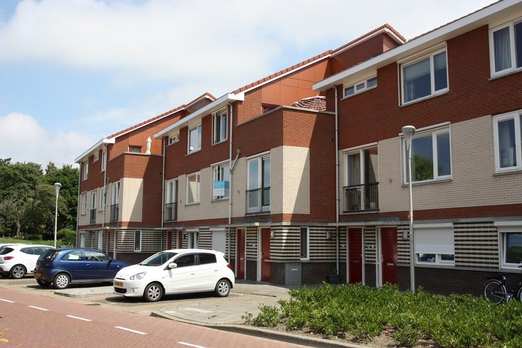 Villex Wonen B.V. TE KOOP Dijckpotingen 9A Vierpolders Villex Wonen B.V. 1e Barendrechtseweg 46 2992 XC Barendrecht 088-5320000 info@villexwonen.