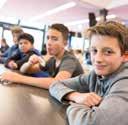 9. HUIZERMAAT: DE SCHOOL VOOR UW KIND! We zijn trots op onze school! We zijn trots op het onderwijs, op de resultaten en op de manier waarop we met elkaar omgaan.