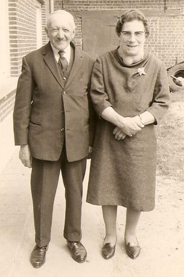 26 Een aantal dochters van Gratianus hebben reeds het huis verlaten of zullen later als dienstmeid gaan werken in het Brusselse of elders.