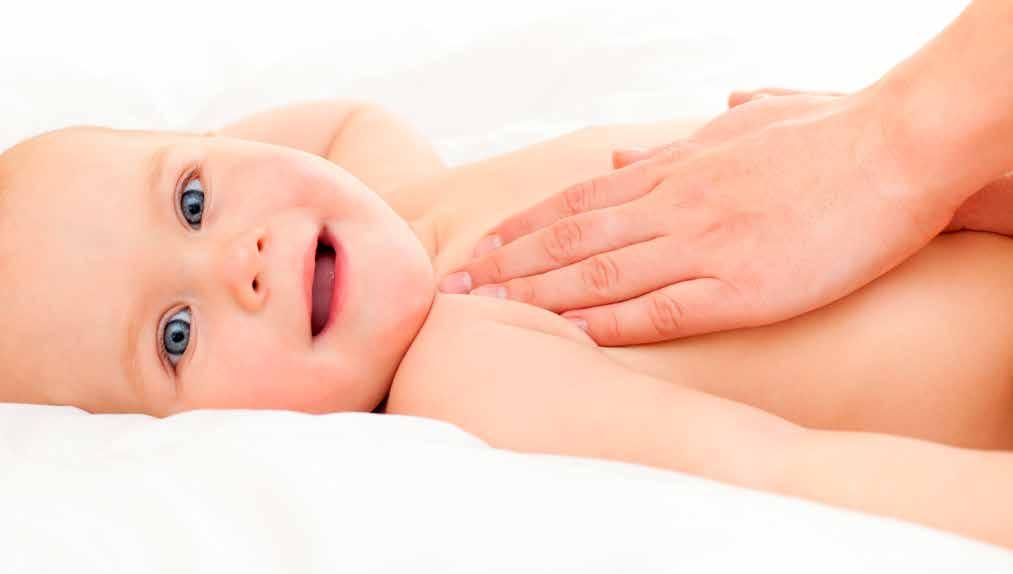 Voorwoord Het woord massage doet je wellicht niet meteen aan baby s denken. Je droomt zachtjes weg en waant jezelf op een massagetafel van een wellness center.