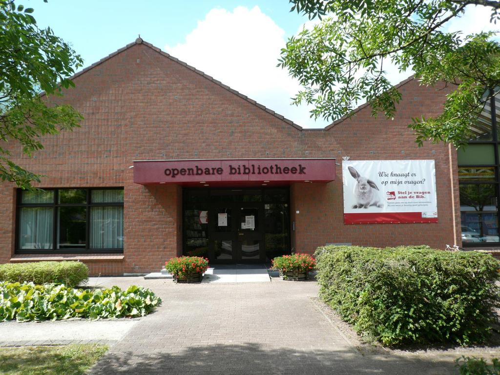 GEBRUIKERSREGLEMENT Bibliotheek Beernem: C. Marichalstraat 1 8730 Beernem Tel: 050/78.11.28 bibliotheek@beernem.