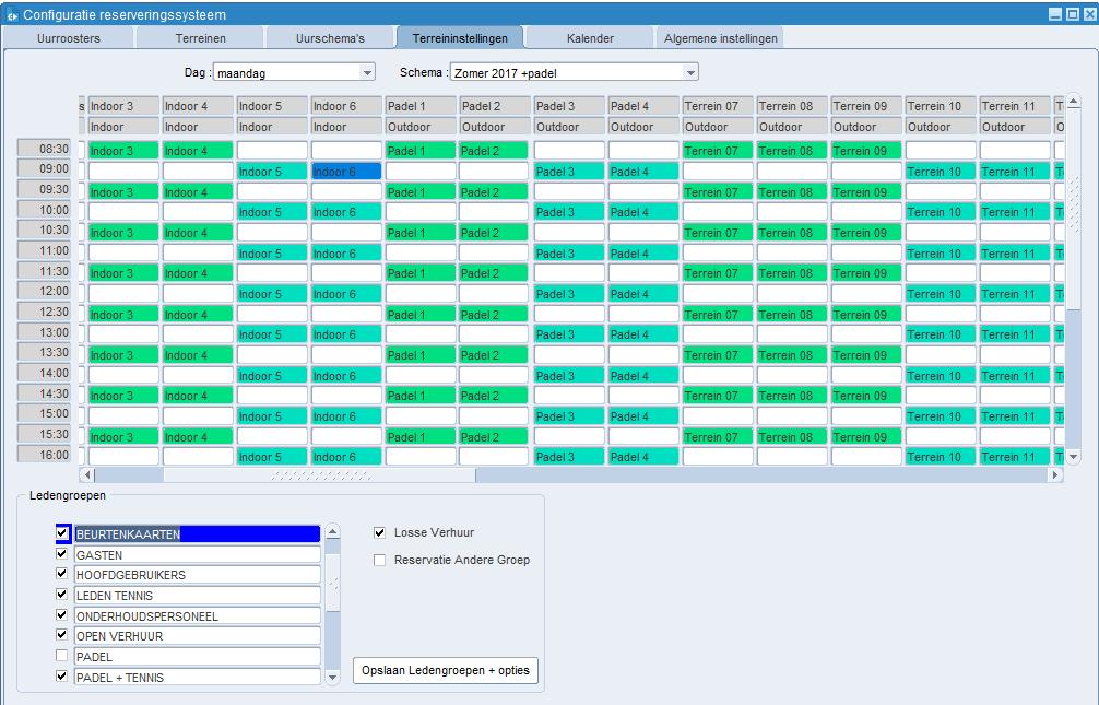 1.2. CONFIGURATIE RESERVERINGSSYSTEEM Indien u reeds een bestaande kalender heeft in het reservatiesysteem kan u in Terreininstellingen de groep linken aan de terreinen.