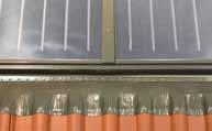 De SKC-zonnecollectoren kunnen enkel gemonteerd worden in horizontale sets: collector - collector.