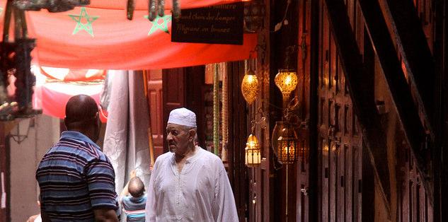 De Medina van Fez: Kleine straatjes en bruisend straatleven Fez is dé