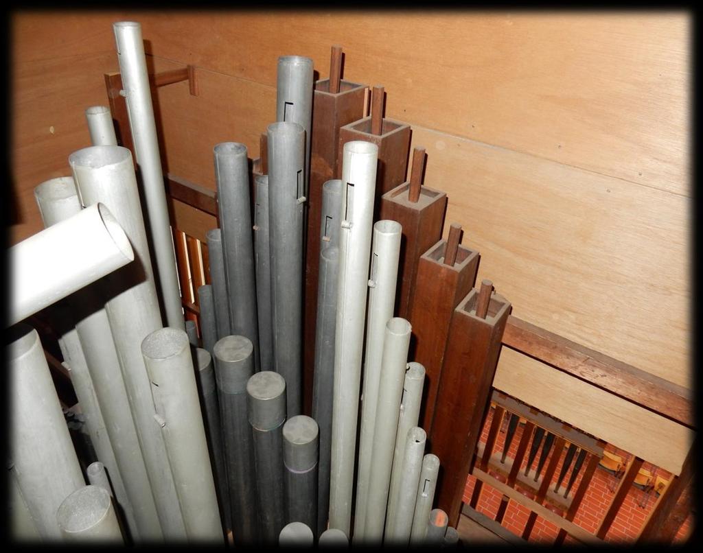 In Middelburg waren de afmetingen tussen de vloer van de orgelgaanderij en het plafond van de kerk te gering om het fraaie Van