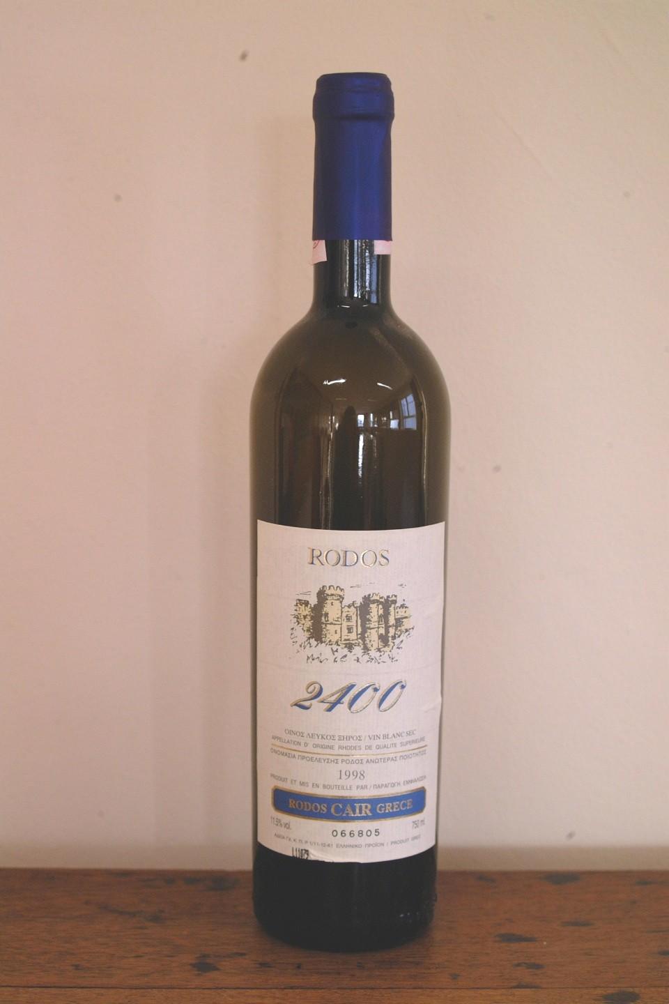 GriekseProducten Cair Harswijn Fles: 50cl ( per 20 ) Retsina of harswijn, is een wijn die in Griekenland beschouwd wordt als een typische specialiteit van