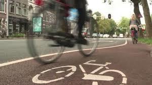 8 Onderzoeksvragen Hoeveel dragen brommers en scooters bij aan luchtverontreiniging op fietspaden