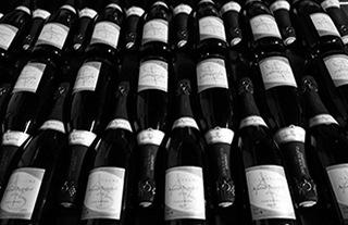 CHAMPAGNE Champagne Baron François Henry brut Baron François Henry brut Baron François Henry reserve brut 25,63 31,01 28,69 34,71 Baron François Henry rosé 28,69 34,71 Champagne Louis Casters Louis