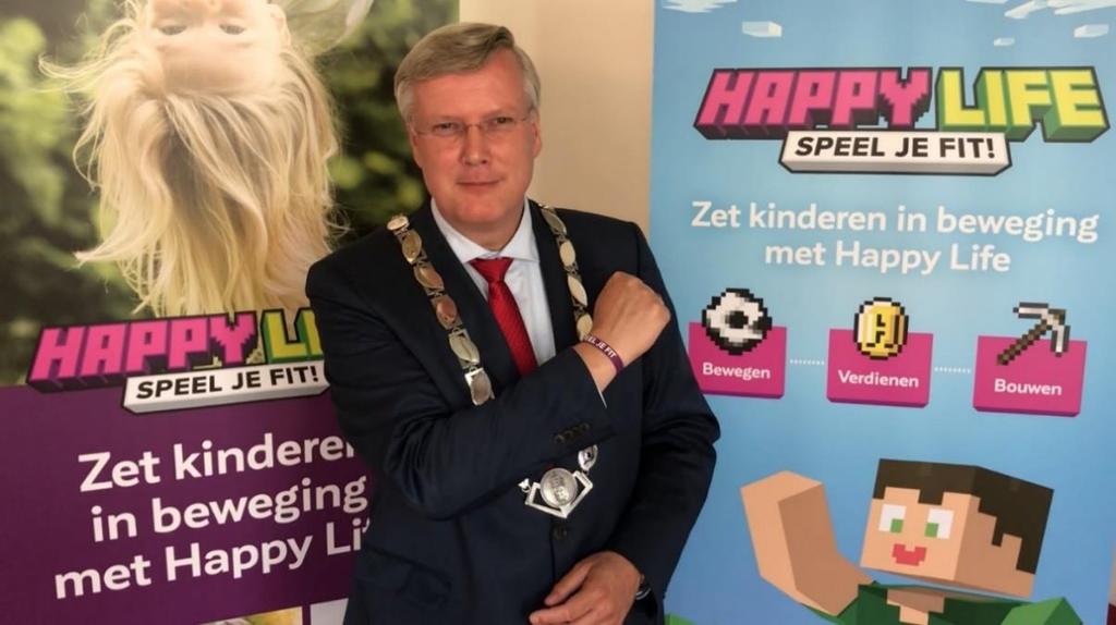 waarin hij benadrukt hoe trots hij op het innovatieve het platform is als burgemeester van Deventer.