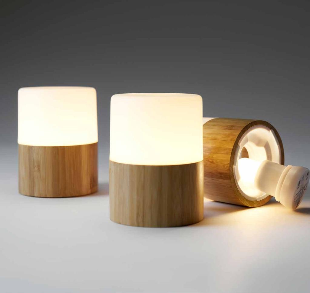 DE CHARME VAN KAARSLICHT, DE VEILIGHEID VAN LED Pas de sfeer aan het seizoen Led-lamp Bamboo,