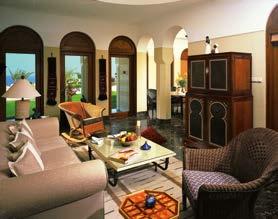 Hotelgasten mogen 3 maal tijdens een verblijf van min. 7 nachten buitenshuis dineren in de deelnemende hotels in El Gouna.