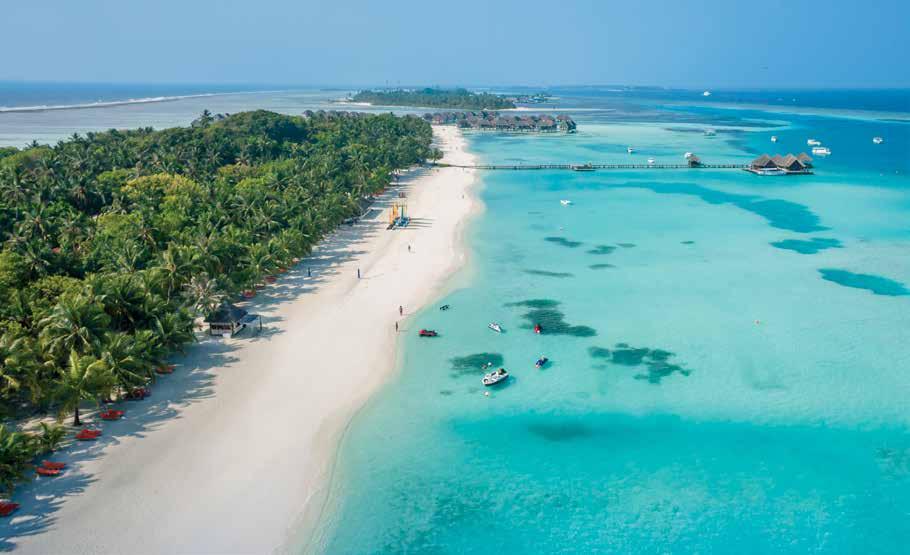 Restaurants Zone 5 Manta & 5 Kani Maldiven Surf, zwem, duik of drijf: ontdek de oceaan zoals nooit tevoren op deze perfecte plek die regelrecht van een ansichtkaart lijkt te komen.