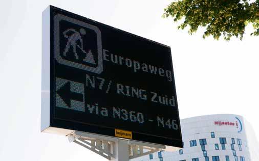 Via een directe lus kom je op de Europaweg. Vanaf daar kun je net als nu rechtdoor, over het kruispunt Griffeweg/Sontweg en het kruispunt Damsterdiep.