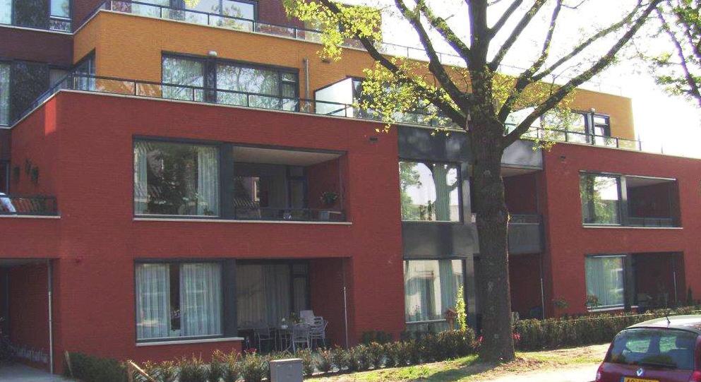 Bijzonderheden: de appartementen zijn gekoppeld aan Laverhof.