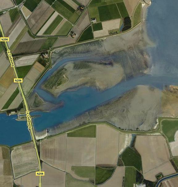 Figuur 2: Luchtfoto van het traject Wilhelminapolder, Zandkreekdam, Jonkvrouw Annapolder, Katspolder (bron: www.maps.google.