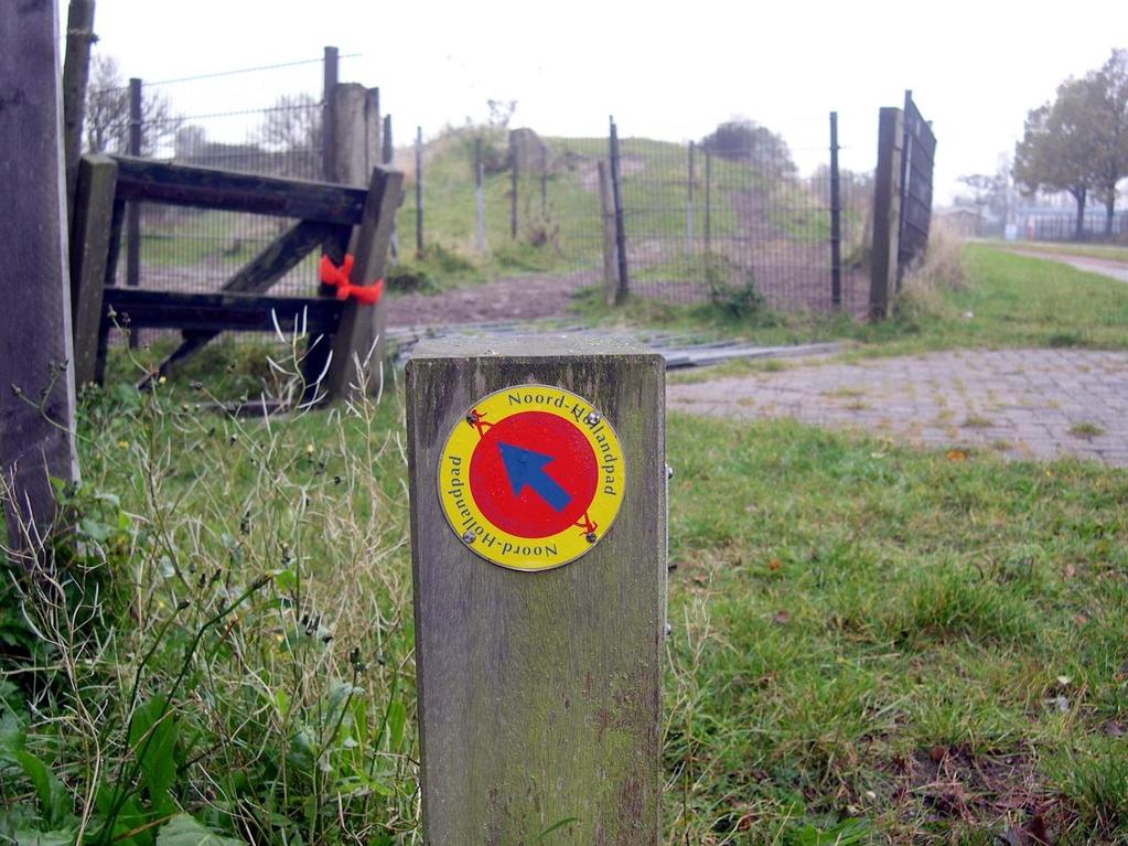 Etappe 3 van het Noord-Hollandpad (15 km) Honden verboden. Horeca in Den Helder en Julianadorp.