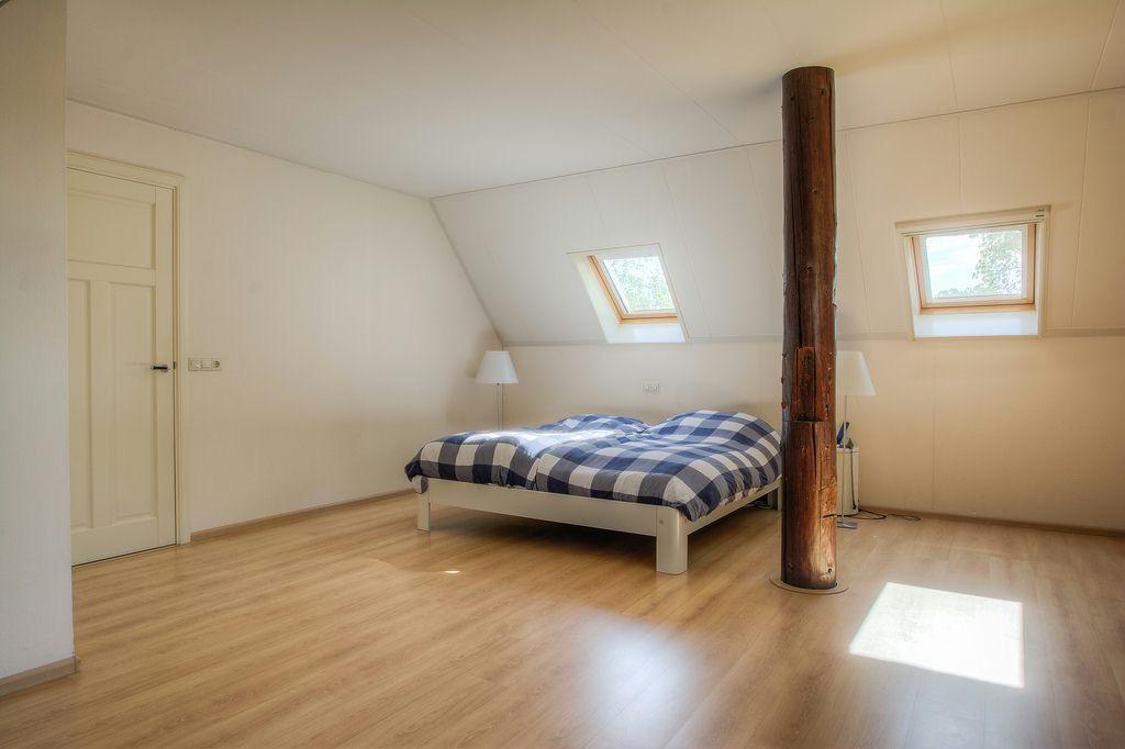 De luxe badkamer welke via de