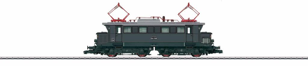 Op alle trajecten thuis (e hmk2y 55292 Elektrische locomotief serie E 44 Met de E 44 boekte de Deutsche Reichsbahn (DRG) grote vooruitgang.