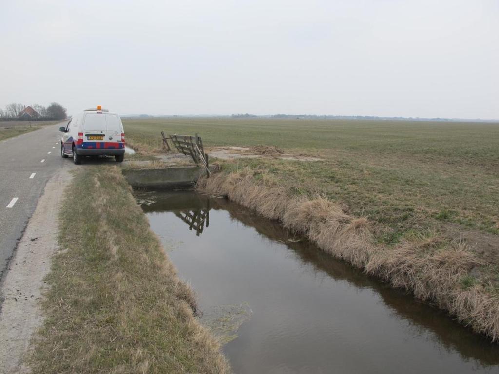 6 Effecten op beschermde soorten In het plangebied komen mogelijk beschermde soorten vleermuizen, broedvogels en vissen voor die behoren tot tabel 2 en 3 van de Flora- en faunawet.