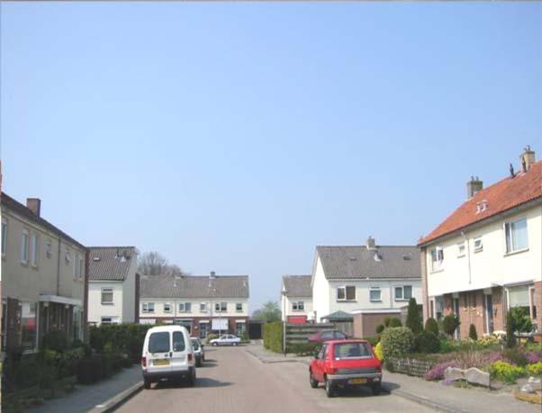 Detaillering De boerderijen zijn gebouwd met rode bakstenen, de daken gedekt met