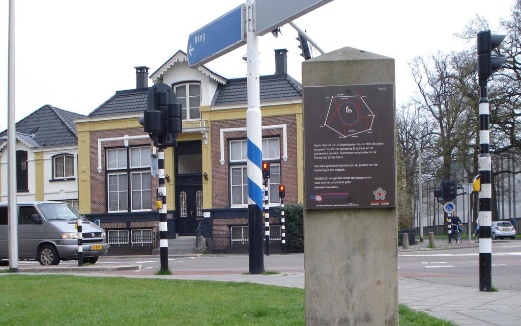 ENSCHEDE: WIGBOLDROUTE ROUTE 4,7 km Historische wandeling rond het vroegere 'wigbold' van Enschede: het gebied buiten de eigenlijke stad, met dezelfde rechten als in de stad.