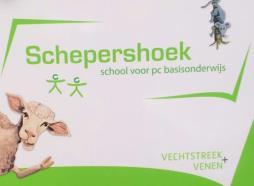 Nummer 2 01-11 2018 Schepersweg 8a 3621 JK Breukelen Tel. 0346-261627 e-mail:directie.schepershoek@vechtstreekenvenen.nl www.schepershoek.nl Van harte welkom bij het lezen van deze nieuwsbrief.