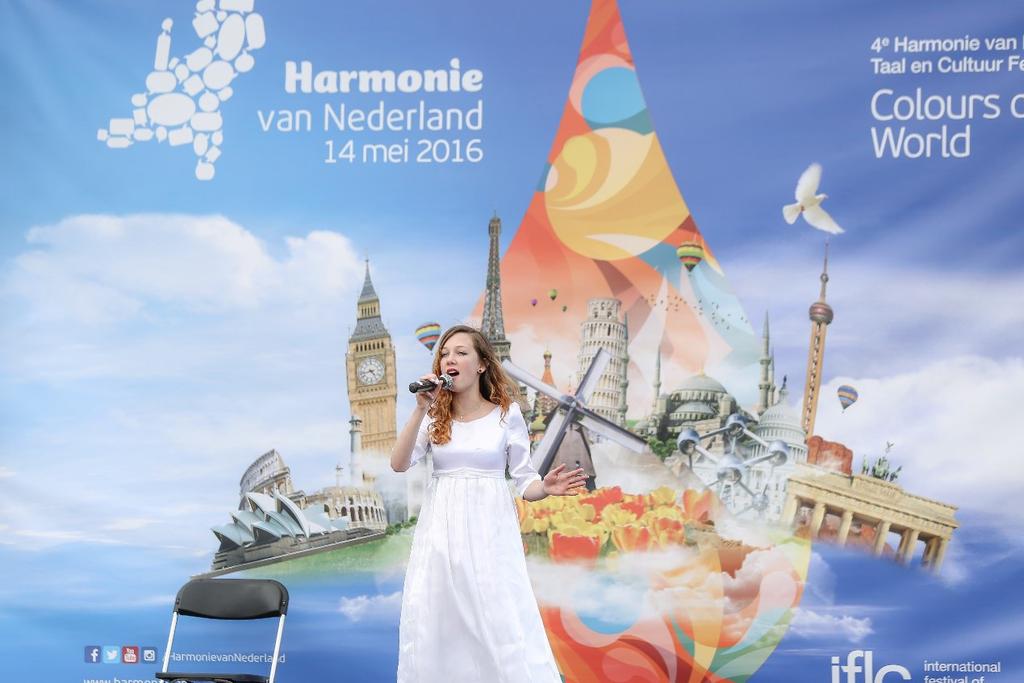 HARMONIE VAN NEDERLAND Vrede en vrijheid waren twee kernbegrippen tijdens het taal- en cultuurfestival Harmonie van Nederland, welke plaatsvond op 14 mei 2016.