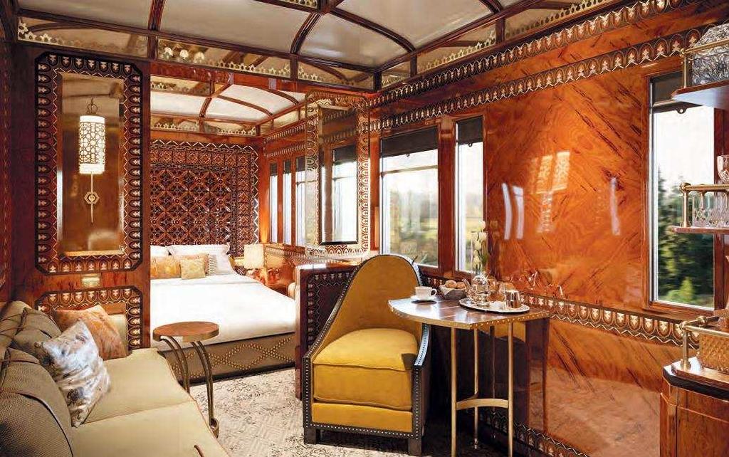 GrAnd suites De Venice Simplon-Orient-Express beschikt over een rijtuig met 3 Grand Suites. Dit is wereldwijd de meest luxe accommodatie op rails.