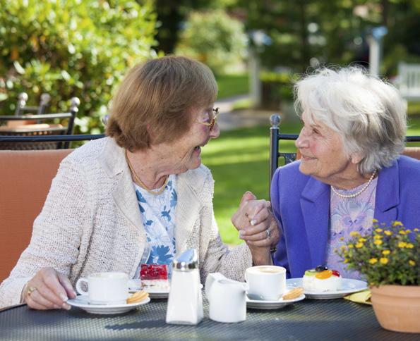 ngsviering / Gespreksgroep o.l.v. de geestelijke verzorger Donderdag Gezamenlijk ontbijt in het grand café 'Quisine', met individuele begeleiding door Monique Zitvolksdansen in de fysioruimte