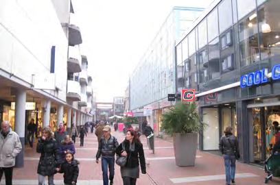 3.2 Nederlandse FOC s In Nederland zijn drie FOC s gevestigd: Bataviastad te Lelystad (± 17.000 m² wvo), Designer Outlet te Roermond (± 20.300 m² wvo) en Rosada te Roosendaal (± 10.500 m² wvo).